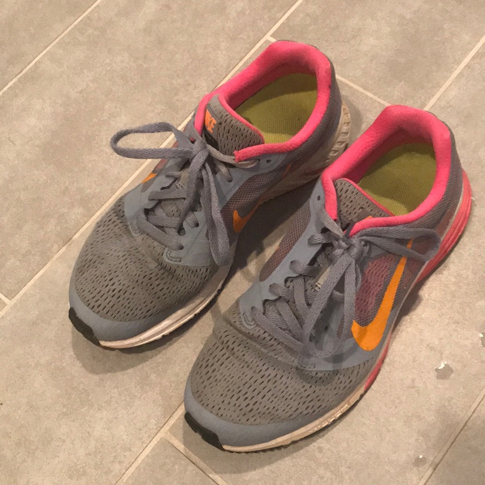 Nike Zoom Fly - 7.5